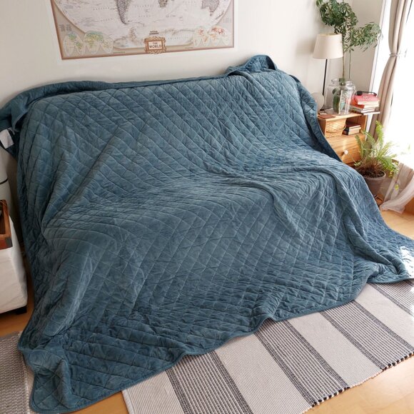 Velvet Velour Quilt Bedspread - King - 98" x 108" Aqua/Teal/Blue/Green - Picture 6 of 9